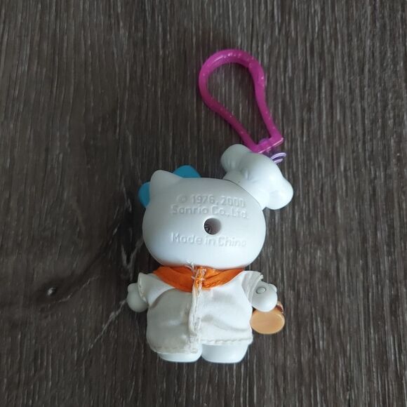 Hello Kitty by Sanrio Y2k Accessories Clip on “lil Chef” - Picture 2 of 3